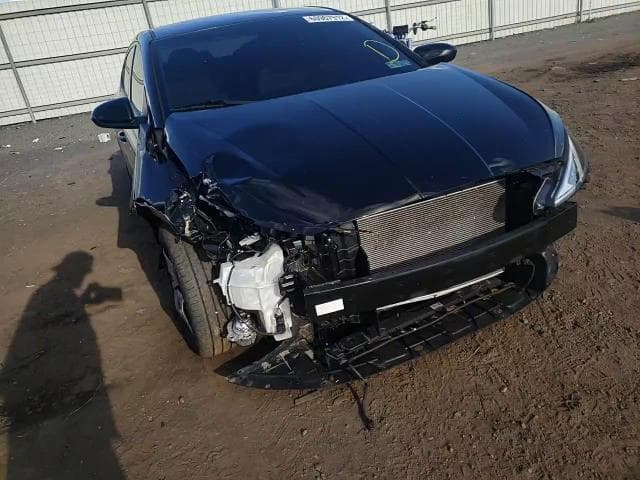 2019 HYUNDAI ELANTRA SE SE 11