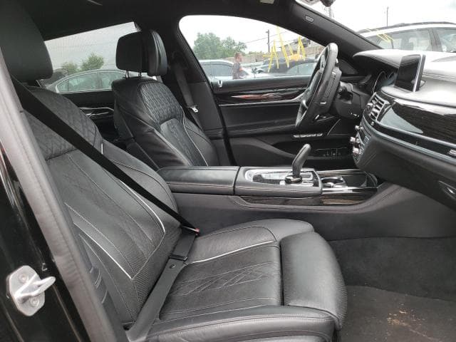 2019 BMW 740 XI 5