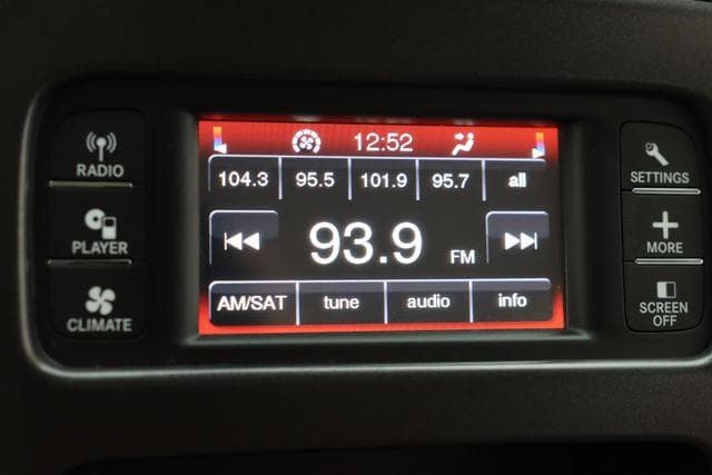 2017 DODGE JOURNEY SXT 38