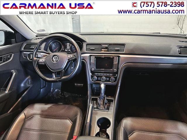 2018 VOLKSWAGEN PASSAT S 19