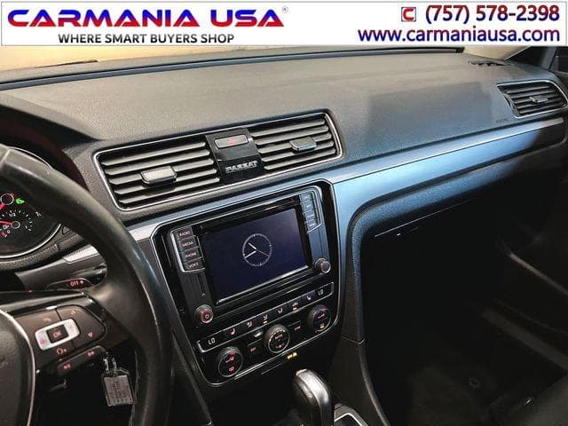 2018 VOLKSWAGEN PASSAT S 24