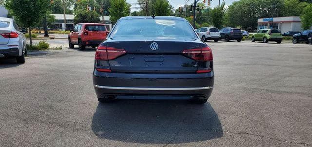 2018 VOLKSWAGEN PASSAT S 5