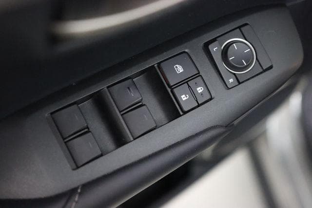 2017 LEXUS NX 200T BASE 26