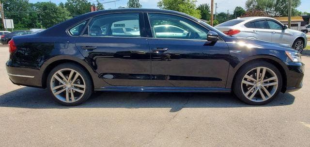2018 VOLKSWAGEN PASSAT S 3