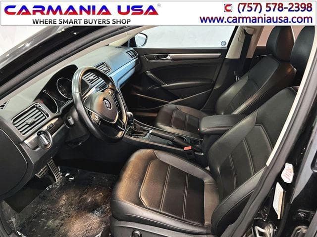 2018 VOLKSWAGEN PASSAT S 11