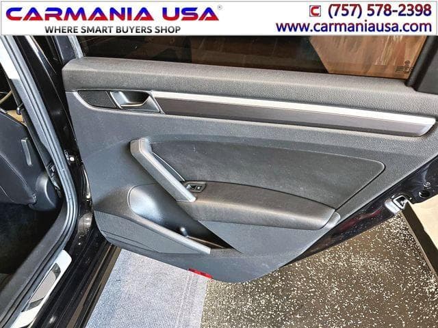 2018 VOLKSWAGEN PASSAT S 17