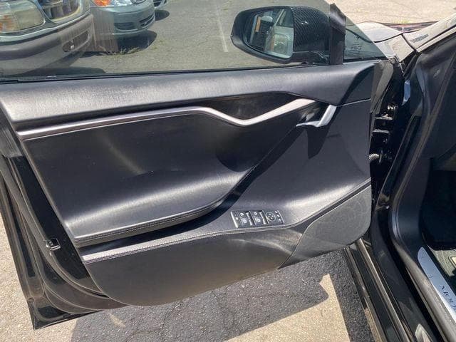 2018 TESLA MODEL S 8