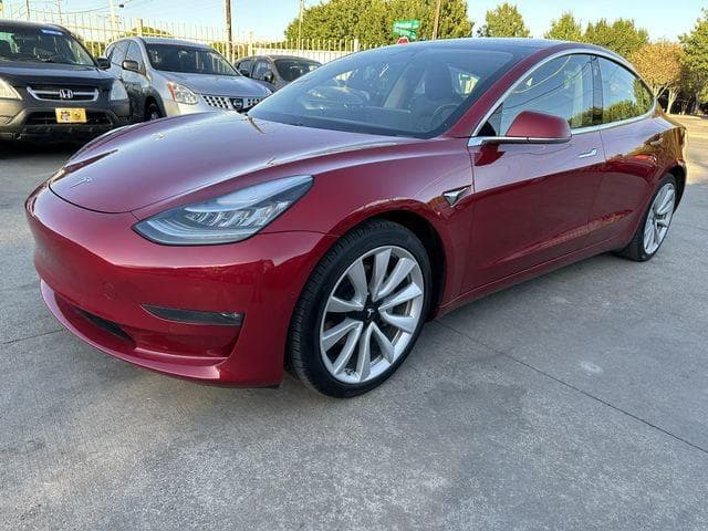 2018 TESLA MODEL 3 2
