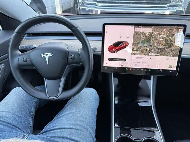 2018 TESLA MODEL 3 6