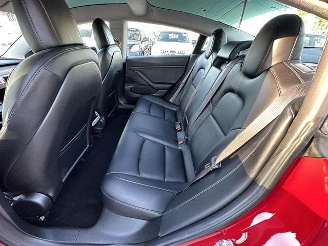 2018 TESLA MODEL 3 10