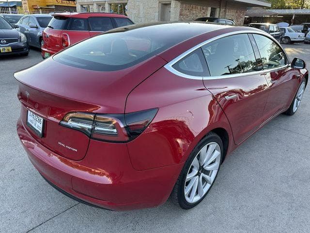 2018 TESLA MODEL 3 15