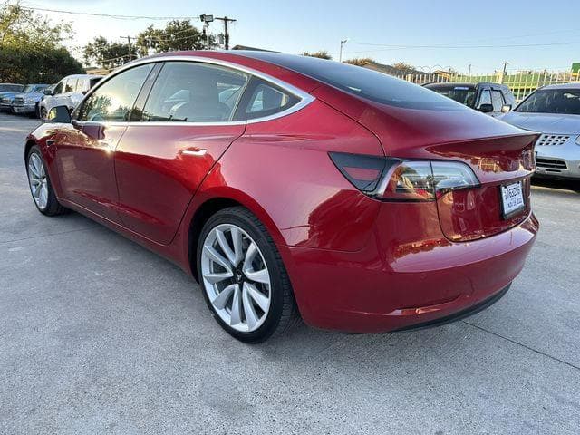 2018 TESLA MODEL 3 4