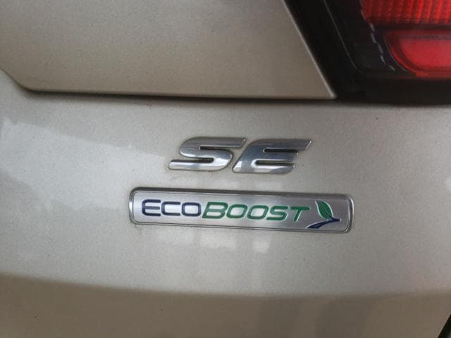 2017 FORD ESCAPE SE SE 9