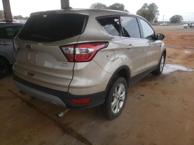 2017 FORD ESCAPE SE SE 4