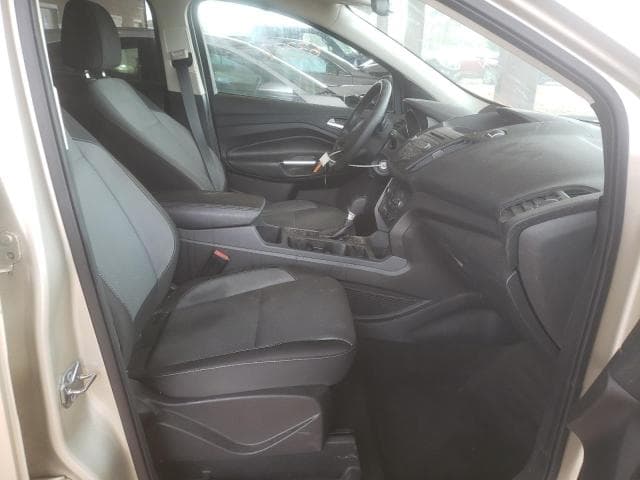 2017 FORD ESCAPE SE SE 5