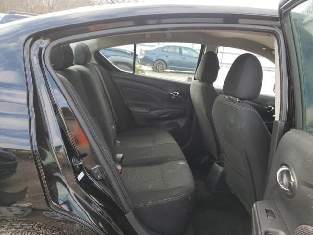 2019 NISSAN VERSA S 10