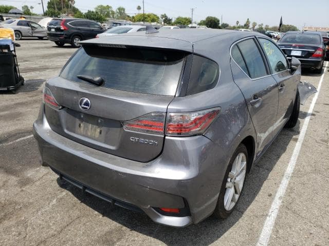2017 LEXUS CT 200 4