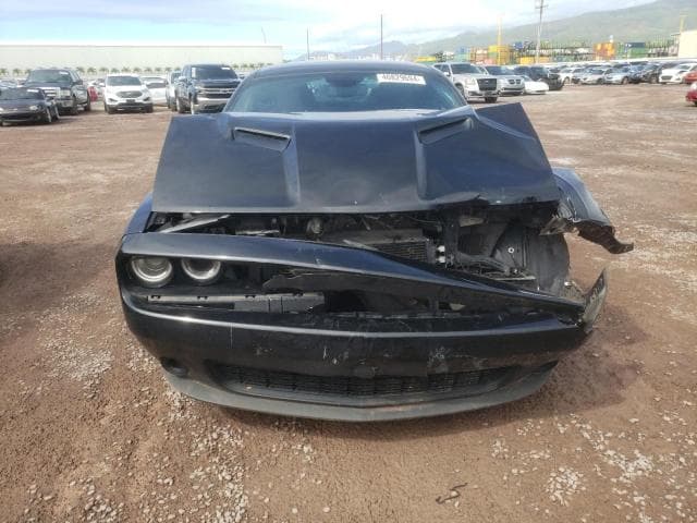 2019 DODGE CHALLENGER SXT 5