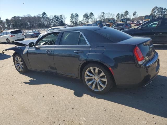 2019 CHRYSLER 300 TOURING 2