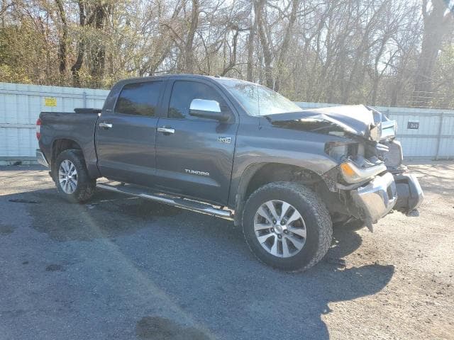 2017 TOYOTA TUNDRA CREWMAX LIMITED 4