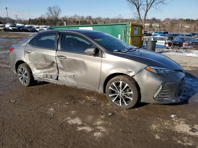 2017 TOYOTA COROLLA L 4