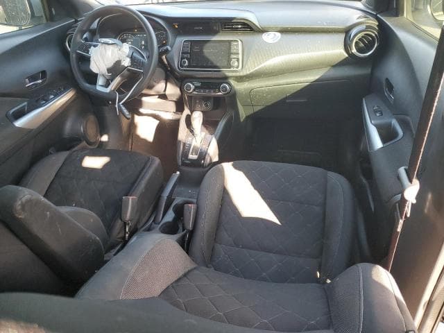 2019 NISSAN KICKS SV 8