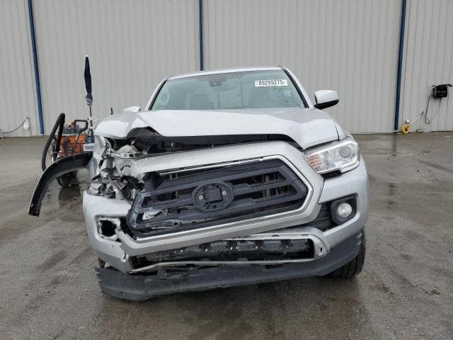 2022 TOYOTA TACOMA SR5 V6 5