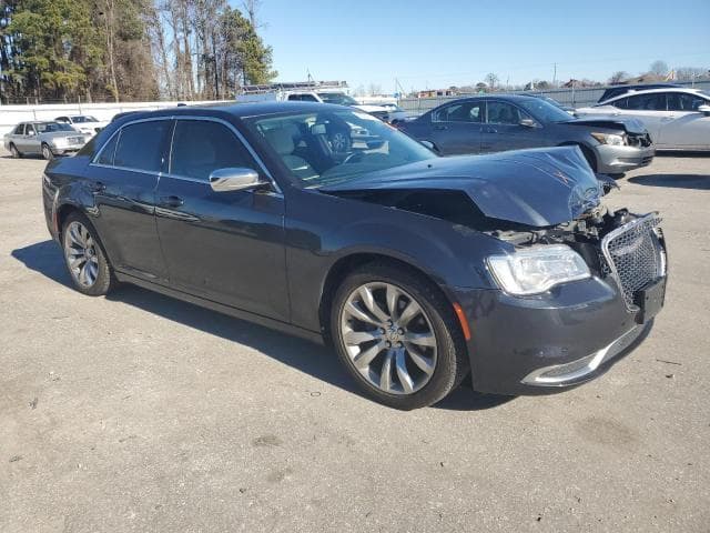 2019 CHRYSLER 300 TOURING 4