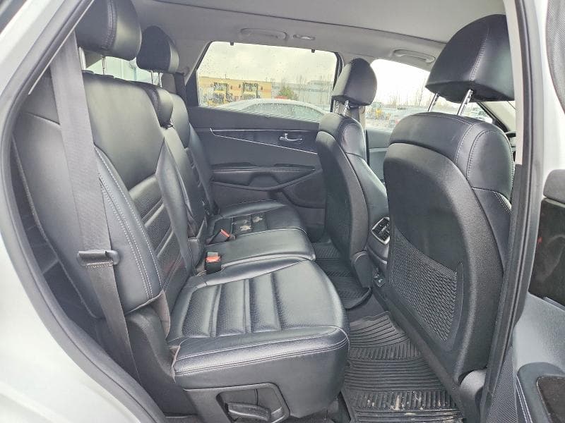 2018 KIA SORENTO EX 10