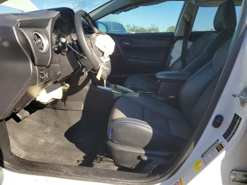 2018 TOYOTA COROLLA SE 7