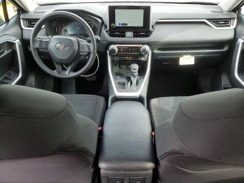 2025 TOYOTA RAV4 LE 8