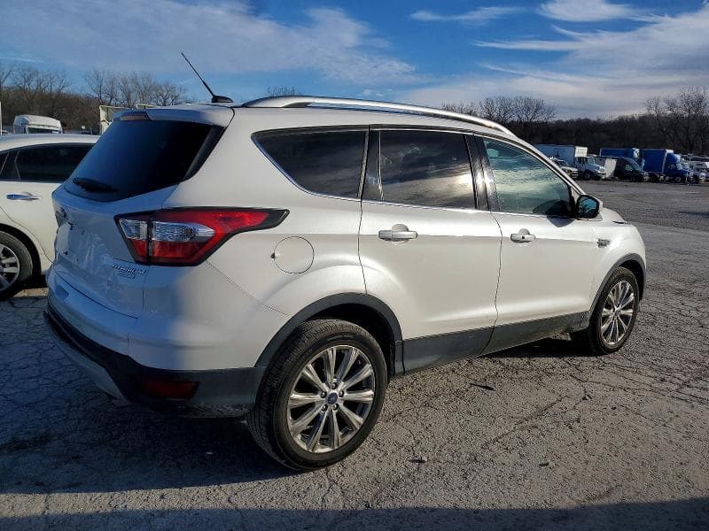 2017 FORD ESCAPE TITANIUM 3