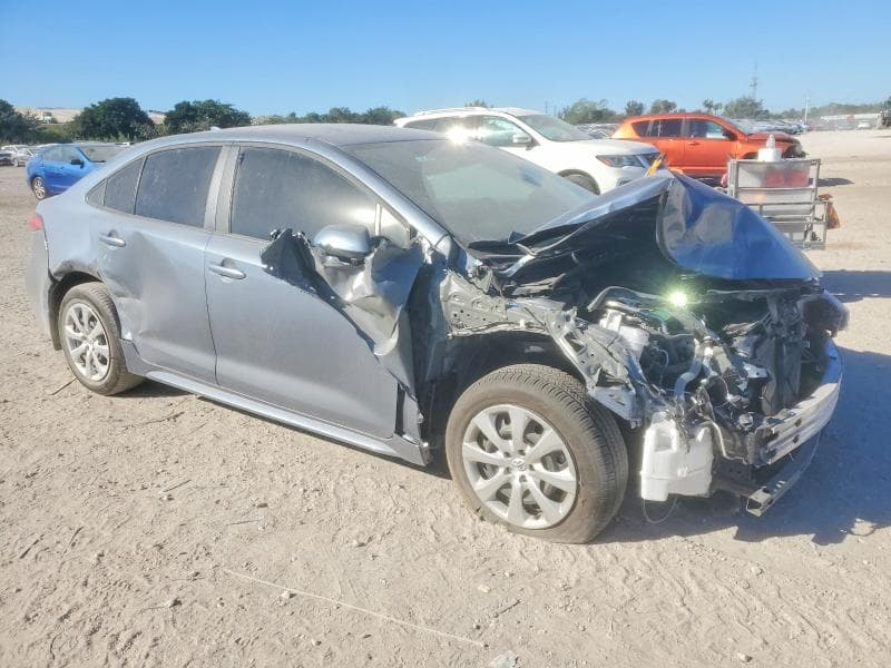 2026 TOYOTA COROLLA LE 4
