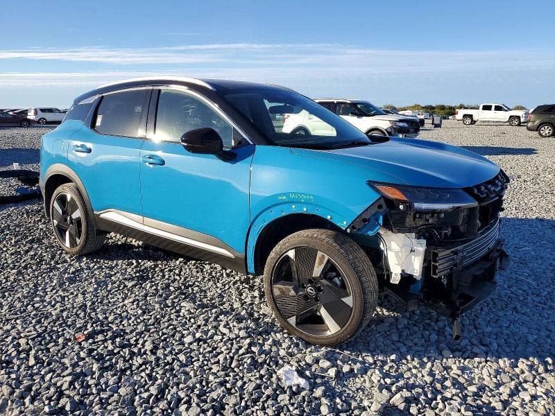 2025 NISSAN KICKS SR 4