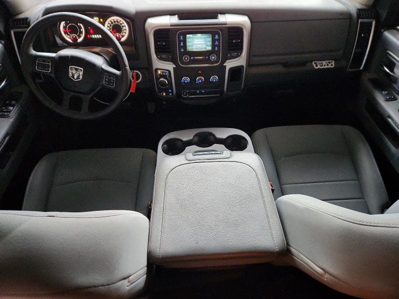 2019 RAM 1500 CLASSIC SLT 8