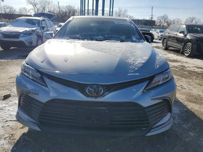 2021 TOYOTA CAMRY LE 5