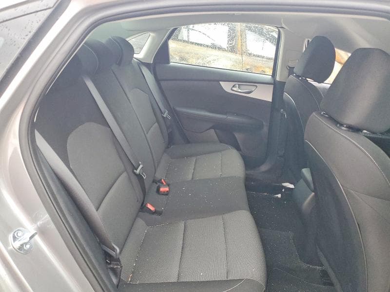 2024 KIA FORTE LX 10