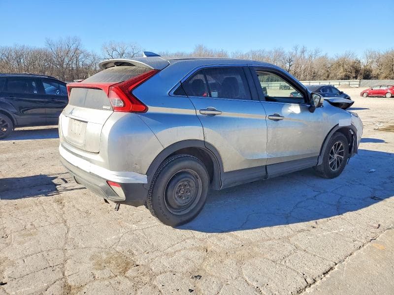 2020 MITSUBISHI ECLIPSE CROSS ES 3