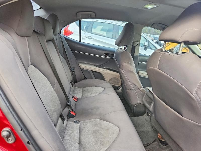 2022 TOYOTA CAMRY LE 10