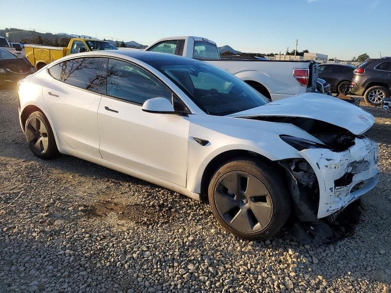 2023 TESLA MODEL 3 4