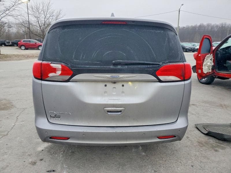 2018 CHRYSLER PACIFICA LX 6