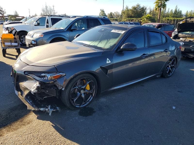 2019 ALFA ROMEO GIULIA TI - 1