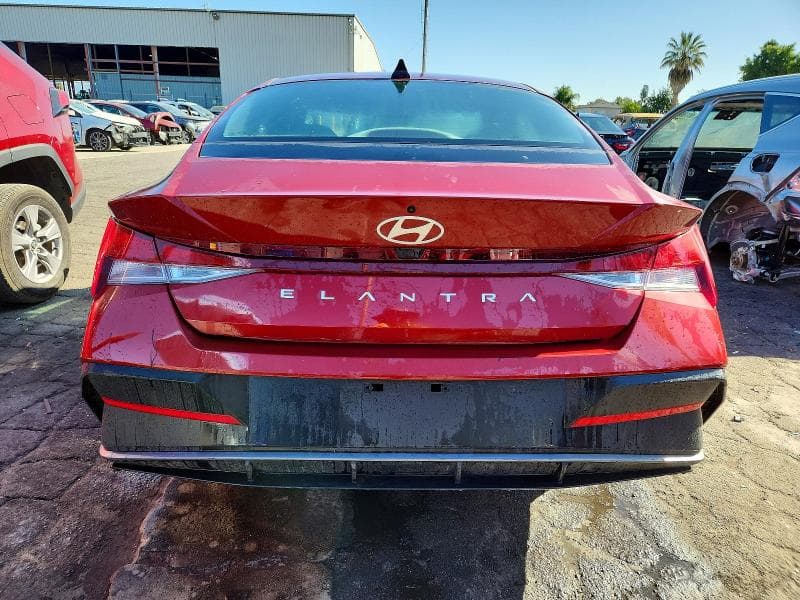 2024 HYUNDAI ELANTRA SEL 6