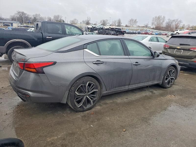 2024 NISSAN ALTIMA SR 3