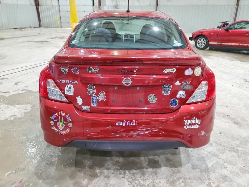 2019 NISSAN VERSA S 6