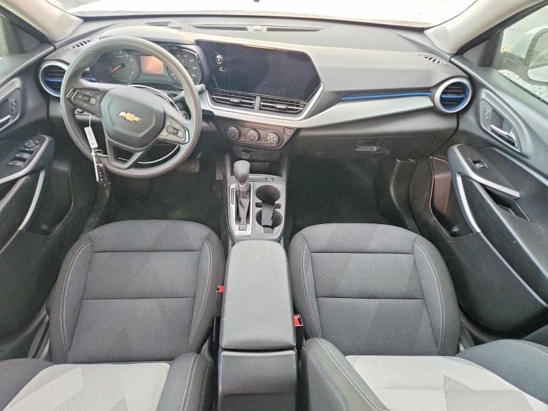 2025 CHEVROLET TRAX LS 8