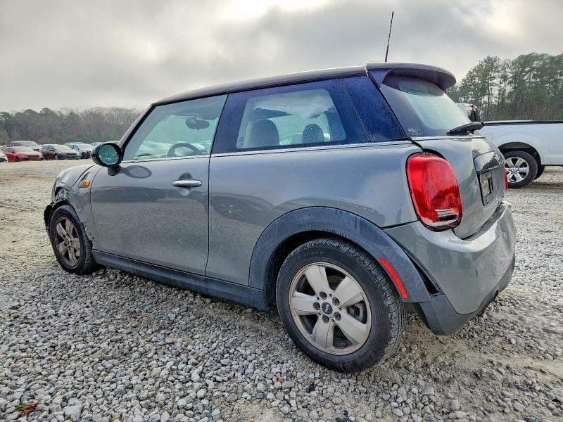 2017 MINI COOPER 2