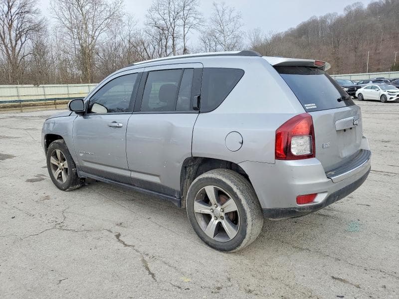2017 JEEP COMPASS LATITUDE 2