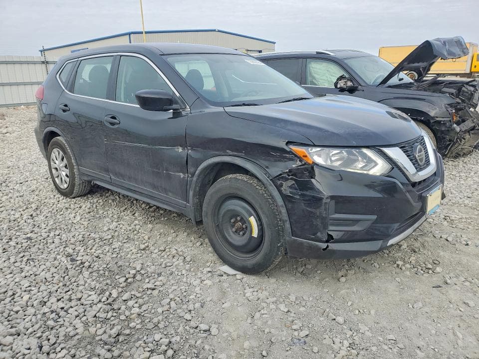 2018 NISSAN ROGUE S 4