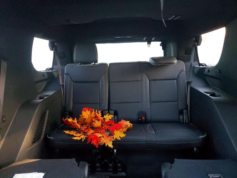 2021 GMC YUKON SLT 10